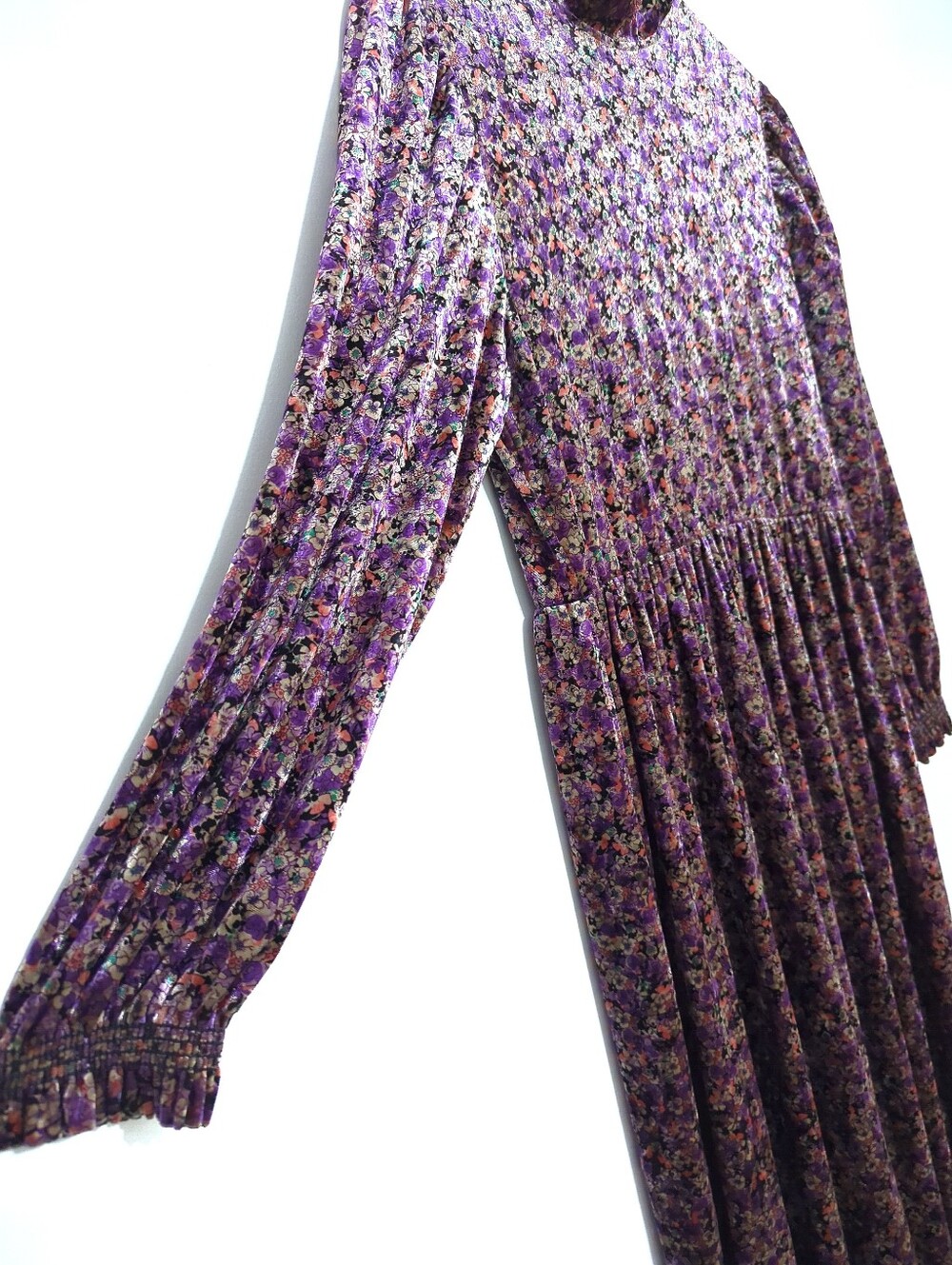 Vintage Purple Velvet Floral Maxi Dress Ruffle Mock Neck Ren Fair Whimsigoth M - Picture 8 of 9